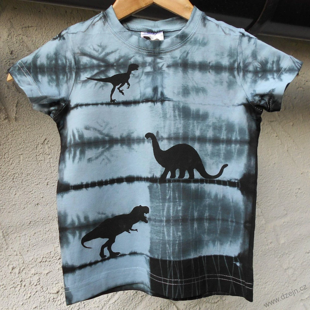 Modro-černé dětské tričko s dinosaury (4 roky)