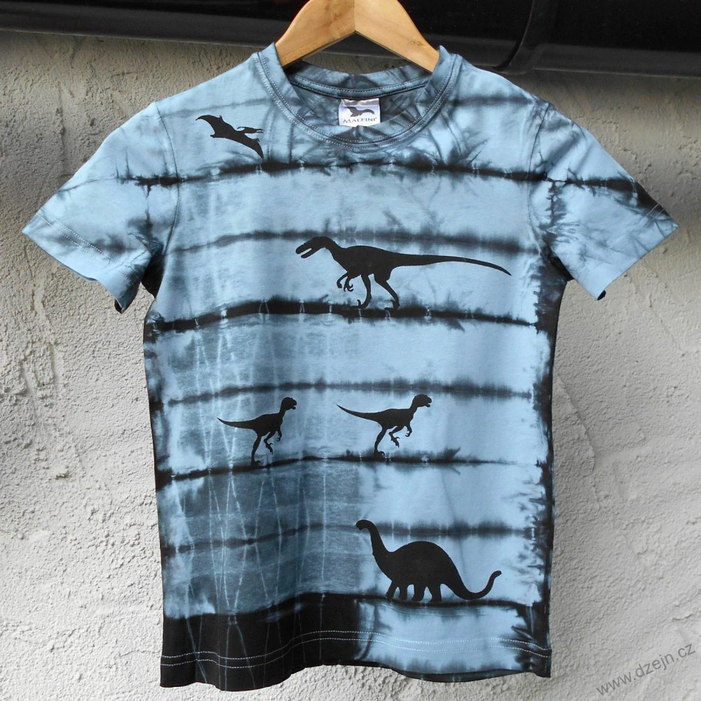 Modro-černé dětské tričko s dinosaury (4 roky)