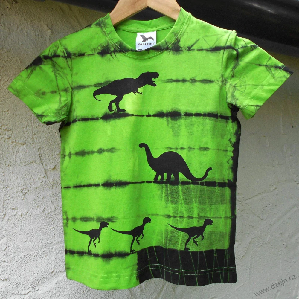 Zeleno-černé dětské tričko s dinosaury (6 let)