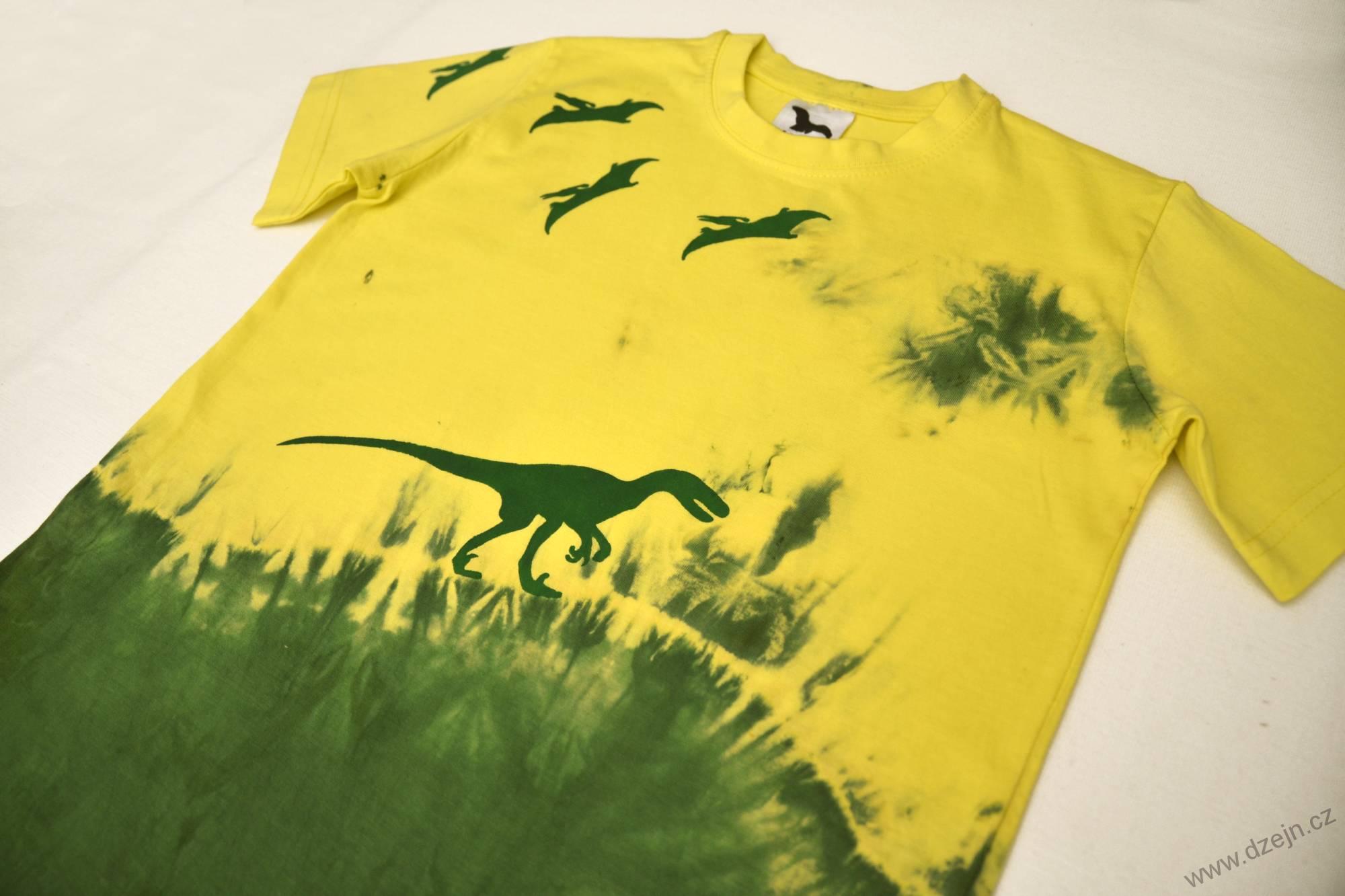 Žluto-zelené dětské tričko s dinosaury (8 let)
