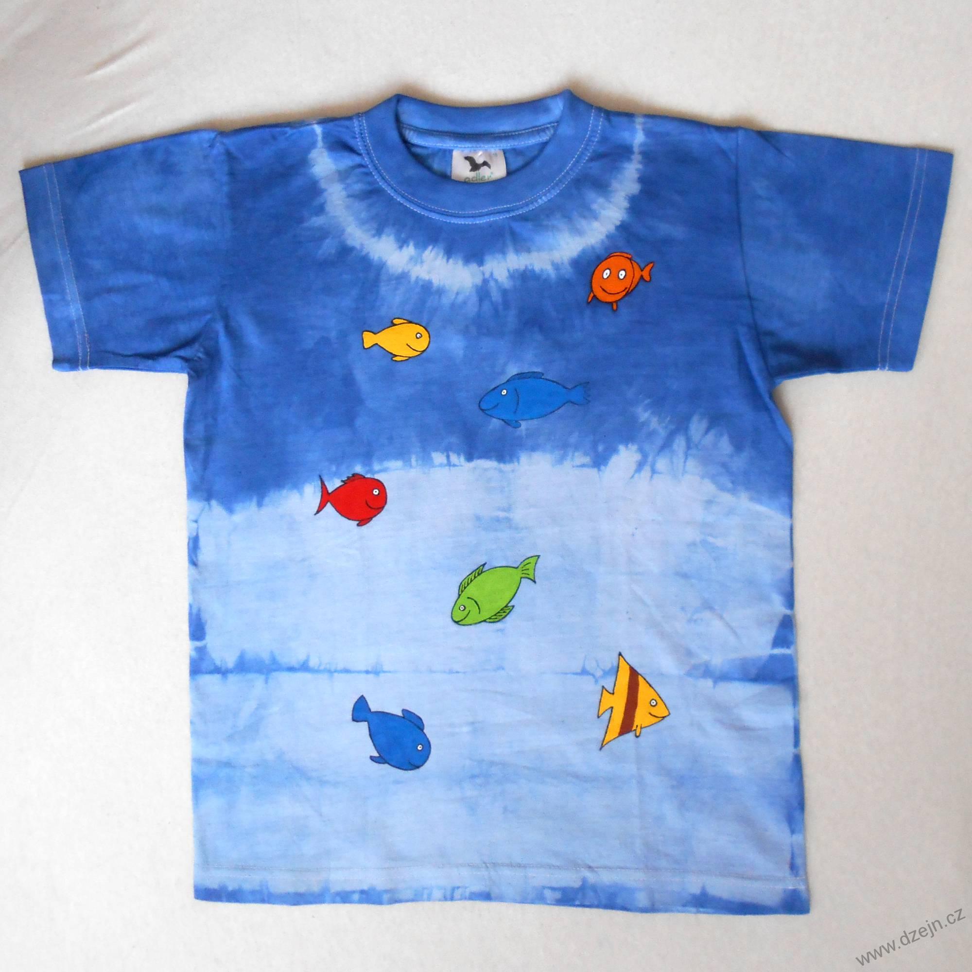 Modré dětské tričko s rybičkami (10 let)