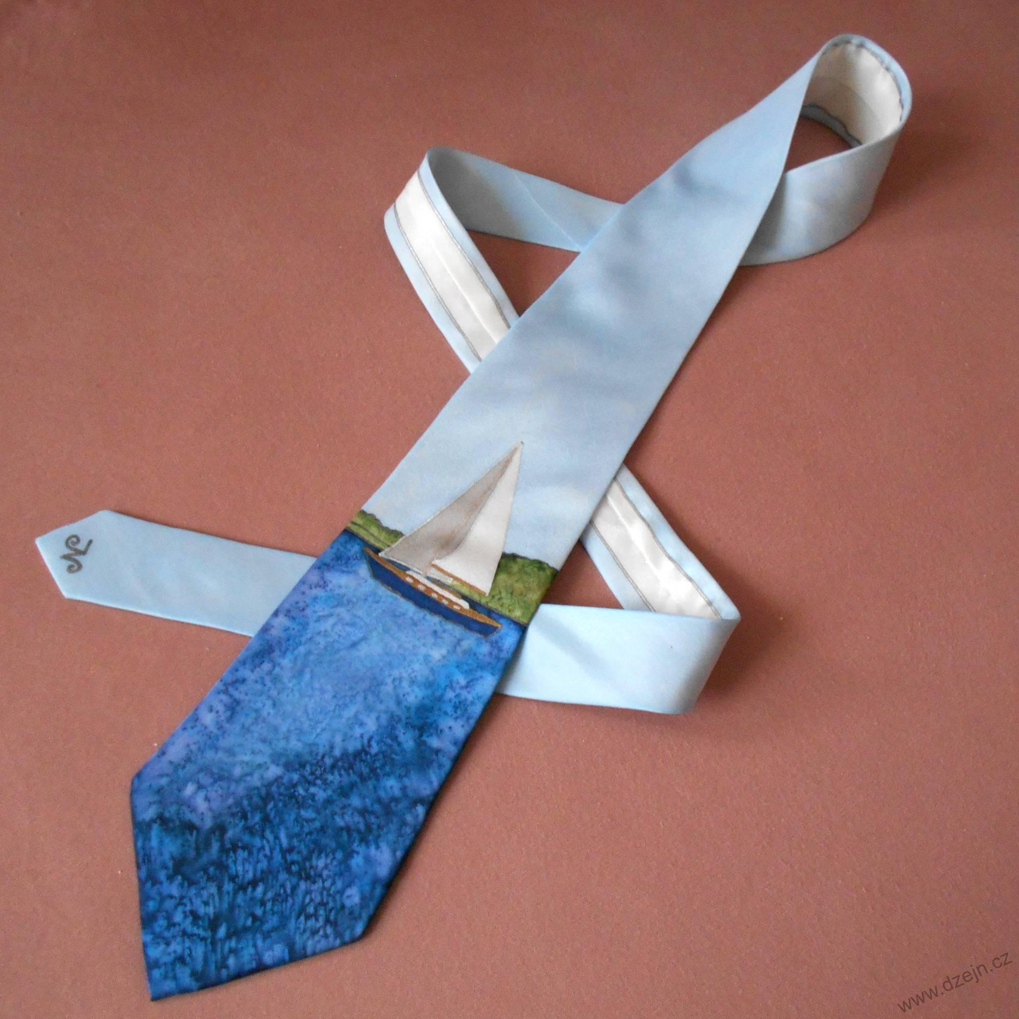 Hedvábná kravata s lodičkou, s textem na přání