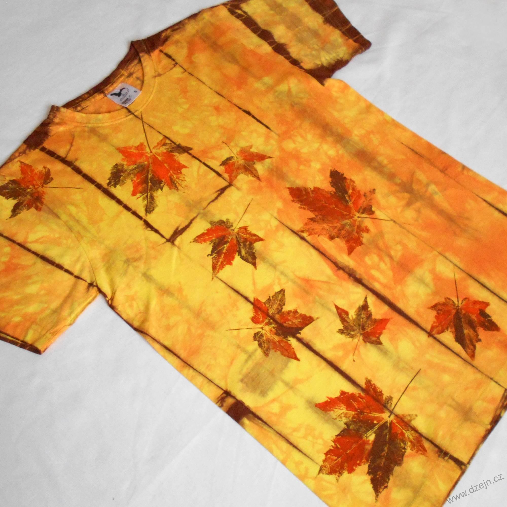 Žluto-oranžovo-hnědé batikované triko s listy S