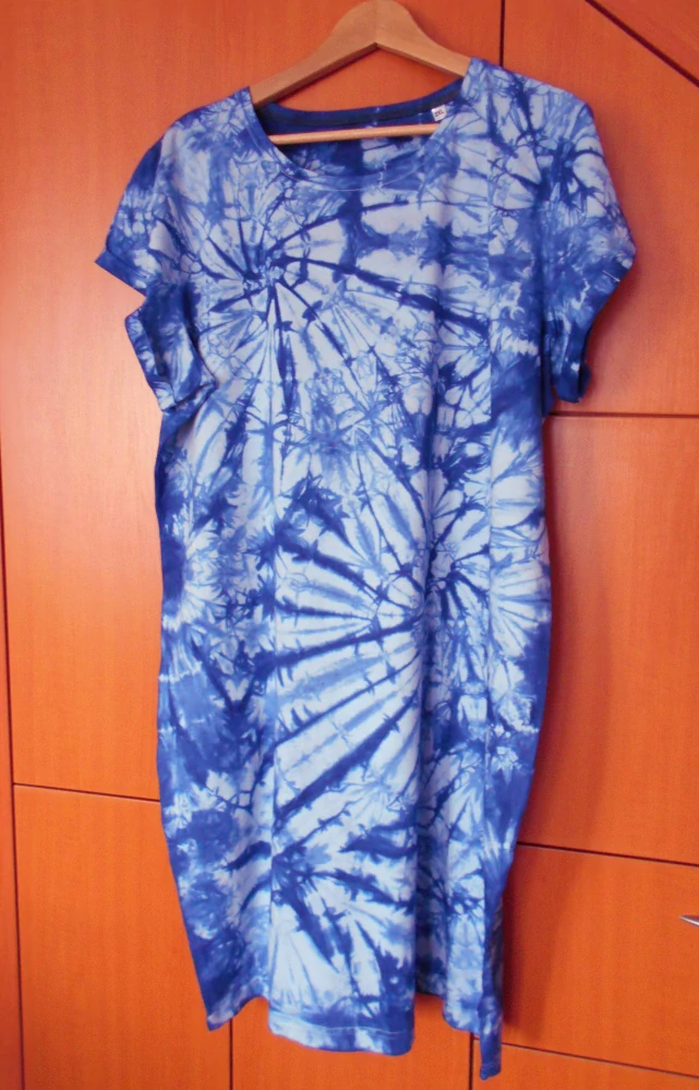 Modré dámské batikované šaty