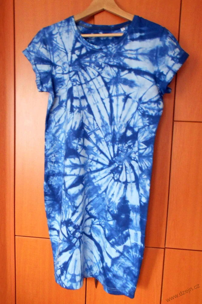 Modré dámské batikované šaty