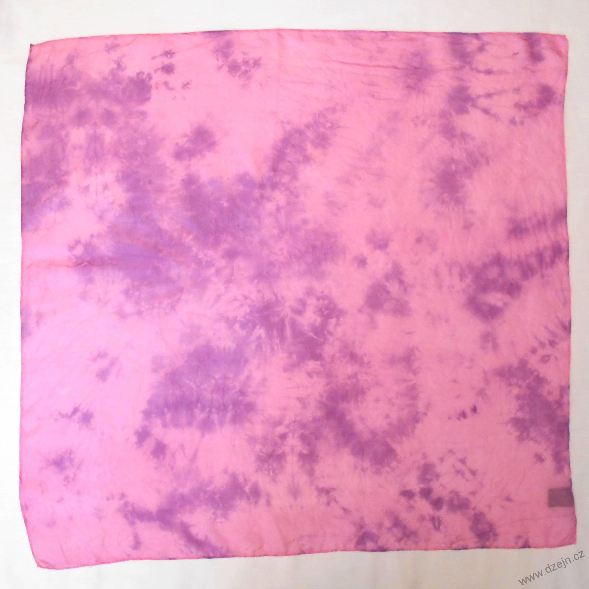 Batikovaný hedvábný šátek růžovo-fialový světlejší