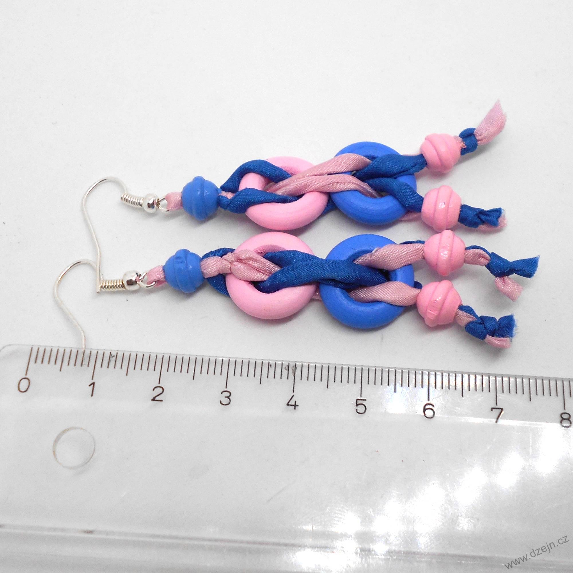 Růžovo-modré náušnice hedvábí-dřevo