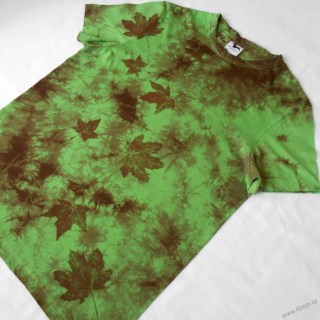 Zeleno-hnědé batikované triko s listy M