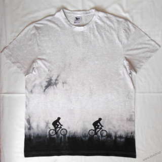 Šedo-černé triko s cyklisty XXL