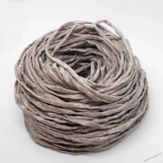 Hedvábná šňůrka caffe latte světlejší