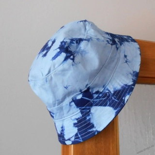 Batikovaný klobouček - modrý