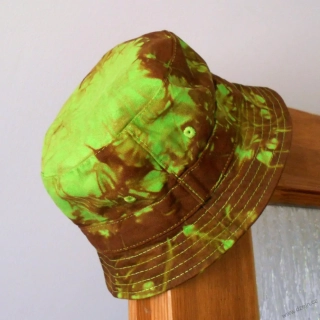 Batikovaný dětský klobouček - zeleno-černý