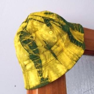 Batikovaný klobouček - žluto-olivový