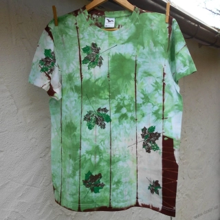 Béžovo-zeleno-hnědé batikované triko s listy L