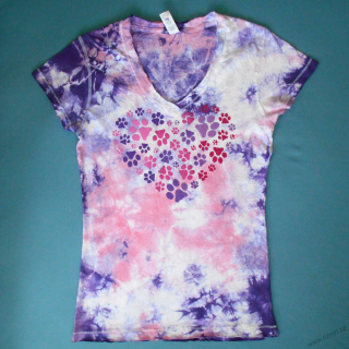 Bílo-růžovo-fialové dámské triko s kočičími stopami M