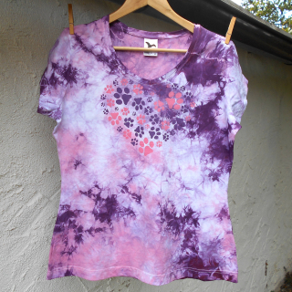 Bílo-rožovo-fialové dámské triko s kočičími stopami XL