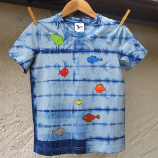 Modré dětské tričko s rybičkami (8 let)