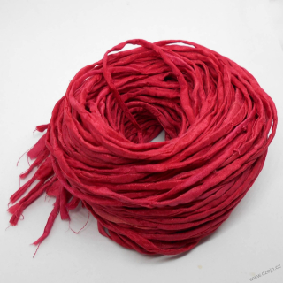 Hedvábná šňůrka červená
